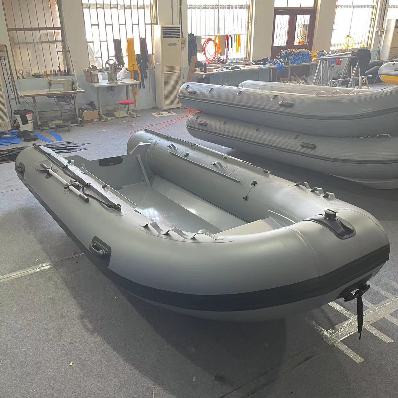 China 4 5 6 Person 310 340 360 - Inflatable Boat 4 Person recension och pris